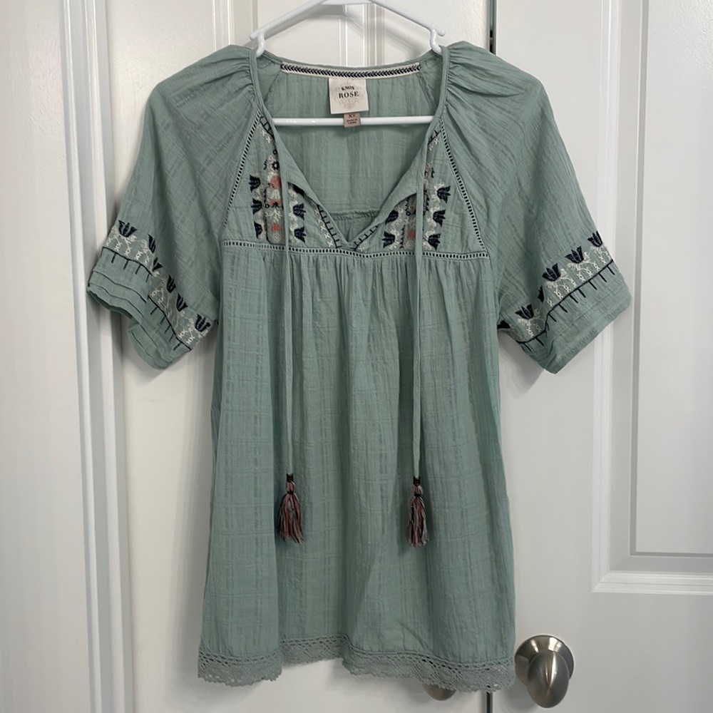 Target Knox Rose Top Size XS